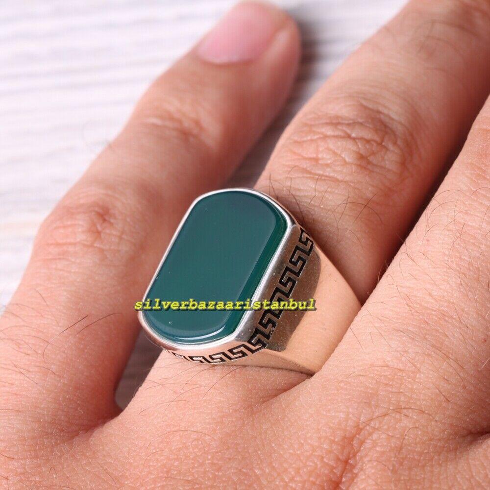 925 Sterling Silver Green Emerald Stone Key Design Mens Ring