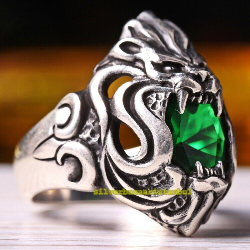 925 Sterling Silver Emerald Stone Angry King Lion Mens Ring silverbazaaristanbul 